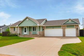 306 N Dacey Ave, Bentley, KS 67016