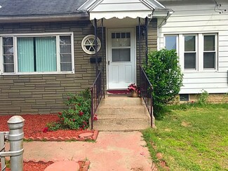 11 Mohegan Ct, Indian Orchard, MA 01151