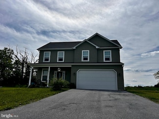 546 Webber Springs Dr, Inwood, WV 25428