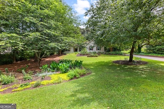 205 N Strathmore Dr Unit 7, Sharpsburg, GA 30277