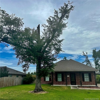 800 Contraband Ln, Lake Charles, LA 70605