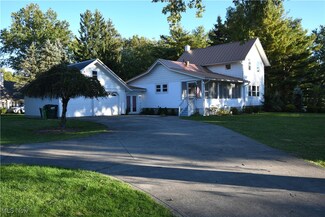 355 Jaycox Rd, Avon Lake, OH 44012