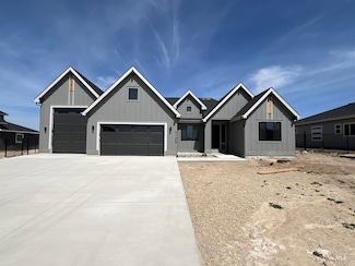 7126 E Osprey Estates Dr, Nampa, ID 83686