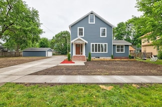 206 W Iowa Ave, Indianola, IA 50125