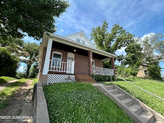 804 Jackson St, Jefferson City, MO 65101