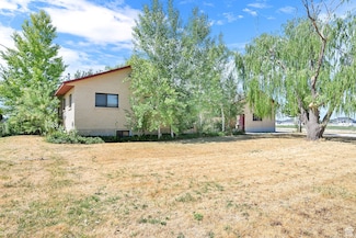5577 W 4000 S, Hooper, UT 84315