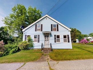 84 Elm St, Sabattus, ME 04280