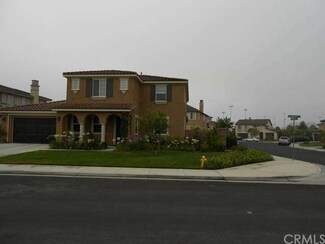 32395 Yosemite Ln, Temecula, CA 92592
