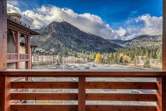 1750 Village East Rd Unit 5424, Olympic Valley, CA 96146