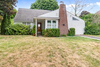 14 Linden Terrace, Burlington, VT 05401