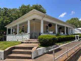 237 E Union St, Hartford, KY 42347
