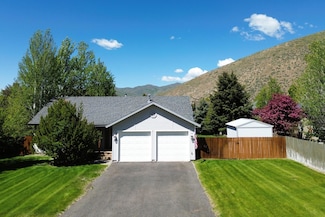 261 Sunrise Ranch Rd, Bellevue, ID 83313