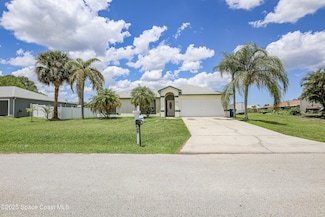 793 Yukon St NE, Palm Bay, FL 32907