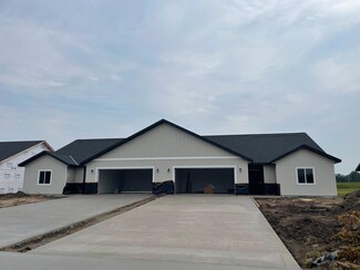 204 E 5th St, Starbuck, MN 56381