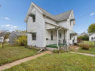 239 N Dwight St, Jackson, MI 49202