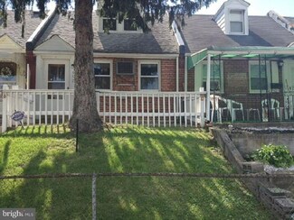 552 S 69th St, Upper Darby, PA 19082