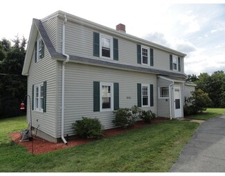 17 Causeway St, Jefferson, MA 01522