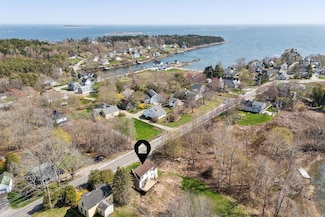 1682 Harpswell Islands Rd, Harpswell, ME 04066