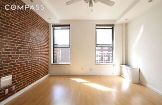 1313 3rd Ave Unit PH5A, New York, NY 10021