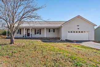 2960 W Haven Dr, Cookeville, TN 38501