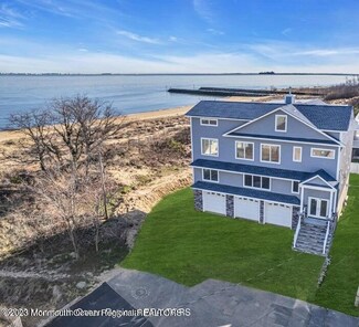 19 Lohsen Place, Middletown Township, NJ 07758