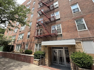 1332 Metropolitan Ave Unit 6A, Bronx, NY 10462