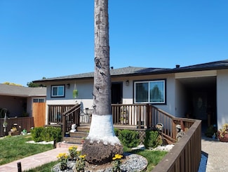 1437 Baywood Dr, Petaluma, CA 94954