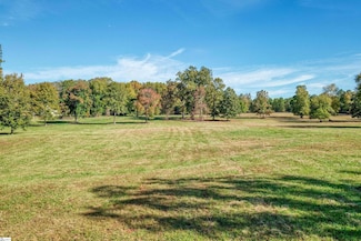 28 Cypress Point Rd, Chappells, SC 29037