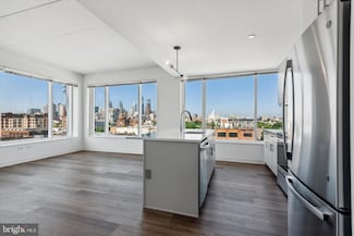 569 N 5th St Unit 723, Philadelphia, PA 19123