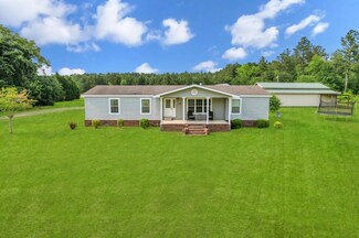 362 Crosby Ln, Screven, GA 31560