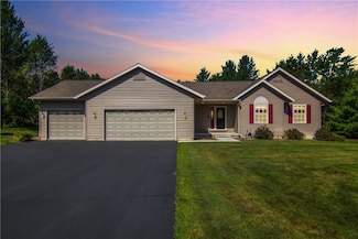 1120 Briarcliffe Dr, Altoona, WI 54720
