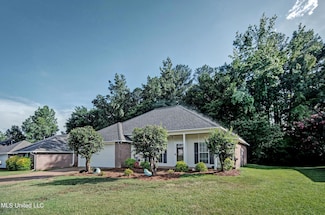 509 Eaglewood Dr, Florence, MS 39073