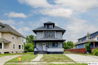 2306 Ogden St, Omaha, NE 68110