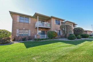9735 Wildwood Ct Unit 1A, Highland, IN 46322
