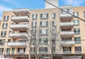 43-17 Union St Unit 2B, Flushing, NY 11355