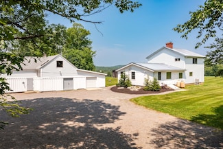 1669 Route 169, Woodstock, CT 06281