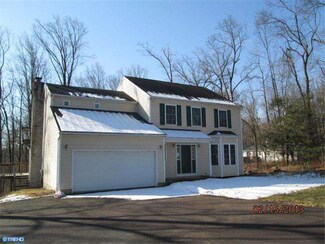 15 Saddlewood Dr, Pottstown, PA 19465