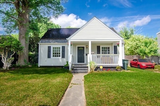 8123 Kenwood Dr, Norfolk, VA 23518