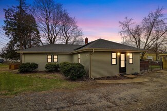 502 Monroe Ave, Ingleside, IL 60041