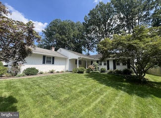 3021 Maple Shade Ln, Wilmington, DE 19810
