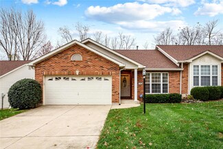 904 Lexington Estates Dr Unit A, Godfrey, IL 62035
