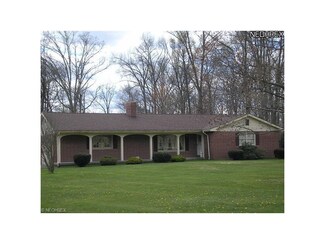 2288 Harding Ave, Newton Falls, OH 44444