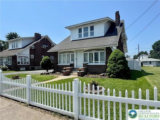 1790 Chapel Ave, Allentown, PA 18103