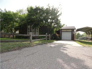 6055 N Hydraulic St, Park City, KS 67219