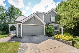 2557 Jade Ct, Ann Arbor, MI 48103
