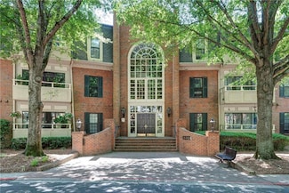 25309 Plantation Dr NE Unit 25309, Atlanta, GA 30324