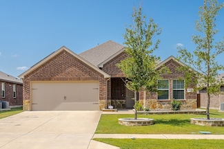 406 Saddle Club Way, Princeton, TX 75407