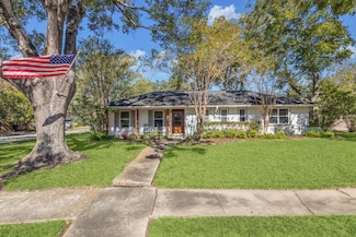 4634 Kinglet St, Houston, TX 77035