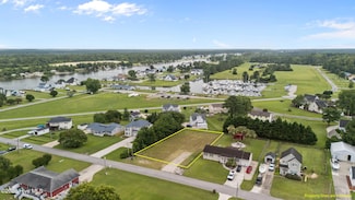 346 Country Club Ln, Newport, NC 28570