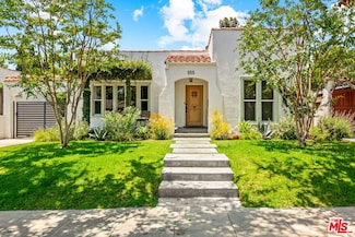 555 N Irving Blvd, Los Angeles, CA 90004
